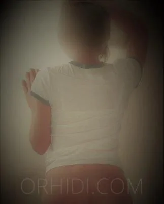 Elen escort Praha